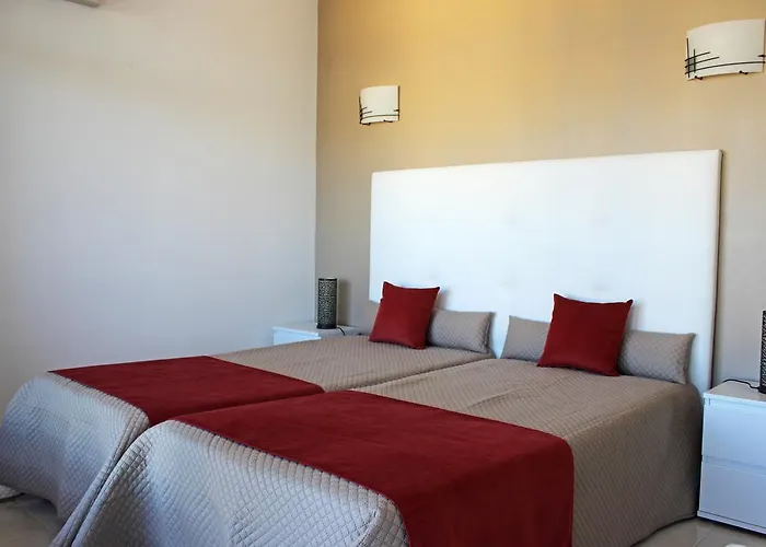 Praia Da Rocha Tarik Apartment Portimão